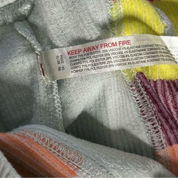 Free People Movement Melody Kick Flares Sherbet Stripe Yoga Pants Size Large EUC - Picture 14 of 14